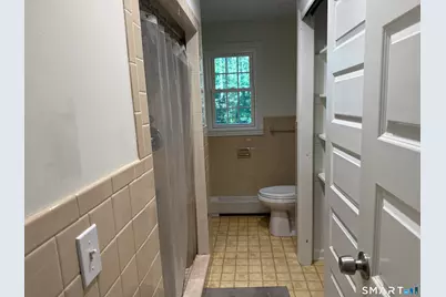 19 Greenwood Lane, Shelton, CT 06484 - Photo 10