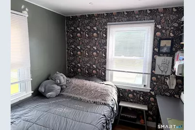 590 Vauxhall St Extension, Waterford, CT 06385 - Photo 8