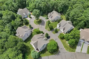 105 Turtlebrook Ln, Bristol, CT 06010 - Photo 24