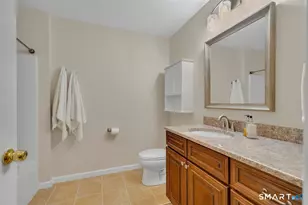 105 Turtlebrook Ln, Bristol, CT 06010 - Photo 18
