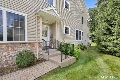 105 Turtlebrook Lane #105, Bristol, CT 06010 - Photo 2