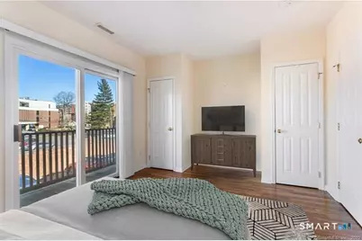 25A Dolsen Place, Stamford, CT 06901 - Photo 10
