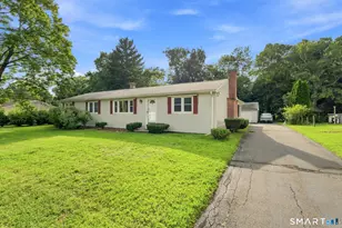 979 Farmington Dr, Cheshire, CT 06410 - Photo 1