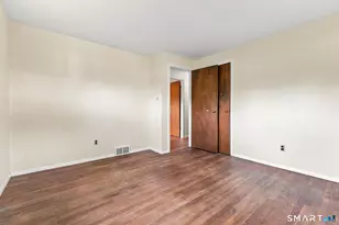 979 Farmington Dr, Cheshire, CT 06410 - Photo 24