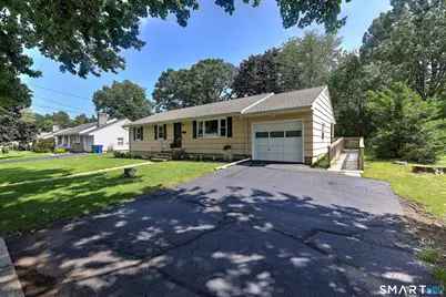 265 Arrowhead Place, Stratford, CT 06614 - Photo 2