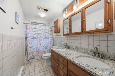 21 Woodside Drive, Farmington, CT 06085 - Photo 14