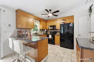 21 Woodside Dr, Farmington, CT 06085 - Photo 8