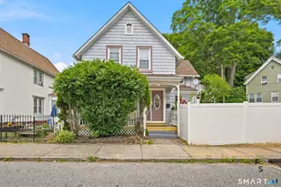 182 Broad St, Norwich, CT 06360 - Photo 1