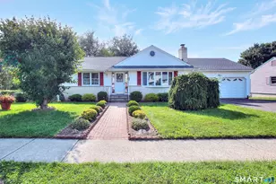 325 Emerald Pl, Stratford, CT 06614 - Photo 1
