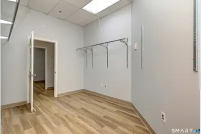 236 Boston Post Road #3, Orange, CT 06477 - Photo 10