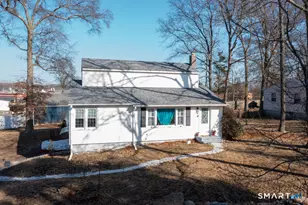 10 Beach Park Rd, Clinton, CT 06413 - Photo 1