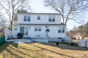 10 Beach Park Rd, Clinton, CT 06413 - Photo 24