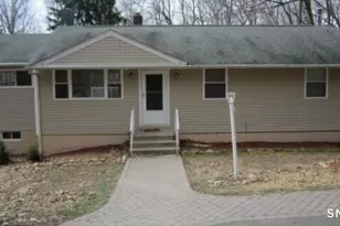 26 Tamarack Cir, Trumbull, CT 06611 - Photo 1