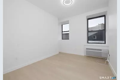 540 Bond Street, Bridgeport, CT 06610 - Photo 14