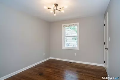 102 Knollwood Road, West Hartford, CT 06110 - Photo 20