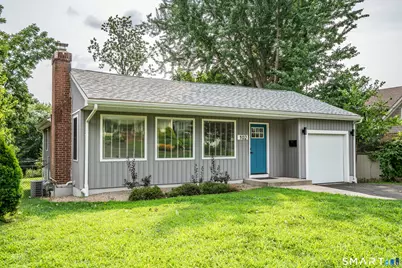102 Knollwood Road, West Hartford, CT 06110 - Photo 2