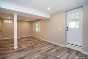102 Knollwood Rd, West Hartford, CT 06110 - Photo 30