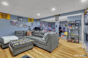 94 Gilman St, Waterbury, CT 06704 - Photo 24