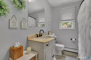 94 Gilman St, Waterbury, CT 06704 - Photo 16