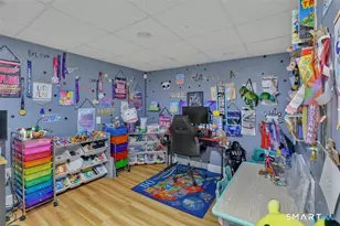 94 Gilman St, Waterbury, CT 06704 - Photo 26