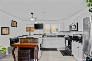 18 Court A, Bridgeport, CT 06610 - Photo 6