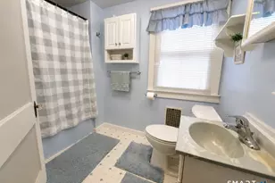 4 Orchard St, West Haven, CT 06516 - Photo 20