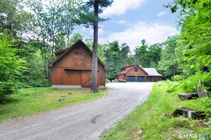 1111 Clubhouse Road Rd, Tolland, MA 01034 - Photo 4