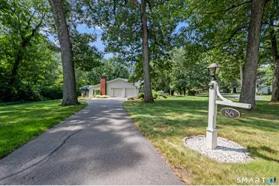 86 Knollwood Drive, Glastonbury, CT 06033 - Photo 2