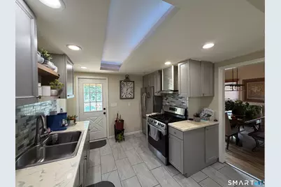 23 Girard Avenue, New Haven, CT 06512 - Photo 10