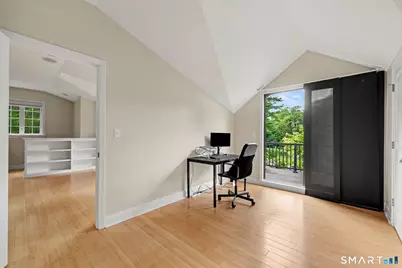 121 Parry Road, Stamford, CT 06907 - Photo 32