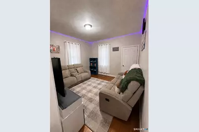404 Congress Avenue #2, Waterbury, CT 06708 - Photo 2