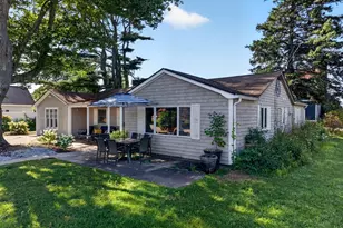 2 Stafford St, Stonington, CT 06355 - Photo 1