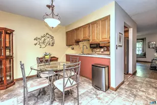 380 Hitchcock Rd, Waterbury, CT 06705 - Photo 16