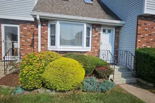 14 St Marc Cir, South Windsor, CT 06074 - Photo 2