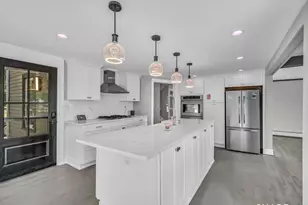 50 Stannard Ave, Branford, CT 06405 - Photo 6