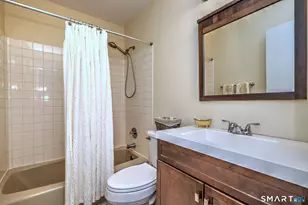 125 Warner Hill Rd, Stratford, CT 06614 - Photo 24
