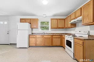 62 Chestnut St Ext, Danbury, CT 06810 - Photo 36