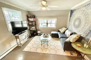 840 E Broadway, Milford, CT 06460 - Photo 12