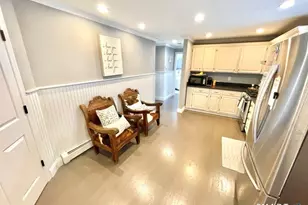 840 E Broadway, Milford, CT 06460 - Photo 14
