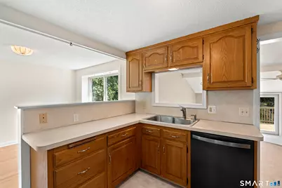 43 Sunset Road, Newington, CT 06111 - Photo 4