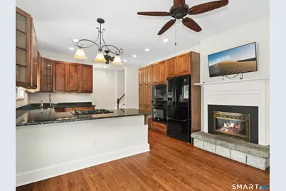220 West Avenue #B, Darien, CT 06820 - Photo 4