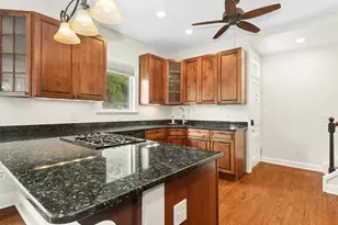 220 West Ave, Darien, CT 06820 - Photo 10