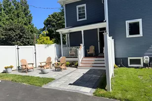 220 West Ave, Darien, CT 06820 - Photo 2