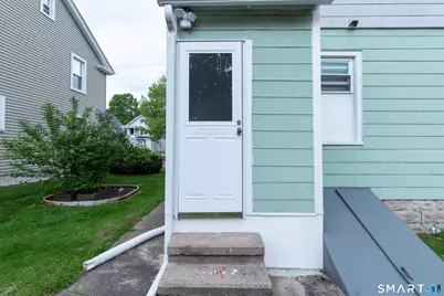 271 Brown Street, West Haven, CT 06516 - Photo 24