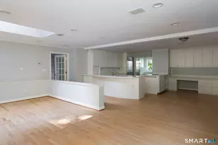 96 Norwood Rd, West Hartford, CT 06117 - Photo 20