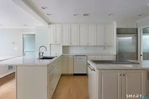 96 Norwood Rd, West Hartford, CT 06117 - Photo 18