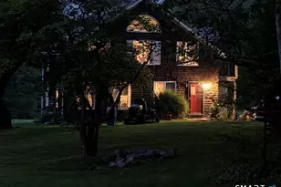 186 Great Neck Rd, Waterford, CT 06385 - Photo 2
