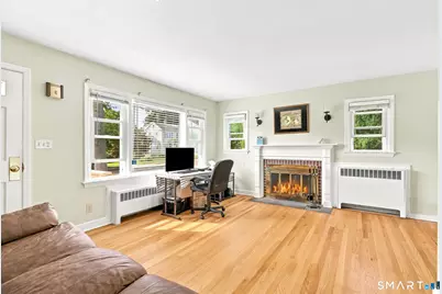 28 Ridgewood Avenue, Stamford, CT 06907 - Photo 10
