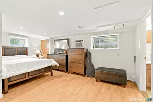 28 Ridgewood Ave, Stamford, CT 06907 - Photo 24