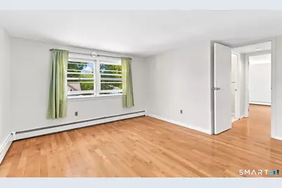 28 Ridgewood Avenue, Stamford, CT 06907 - Photo 16